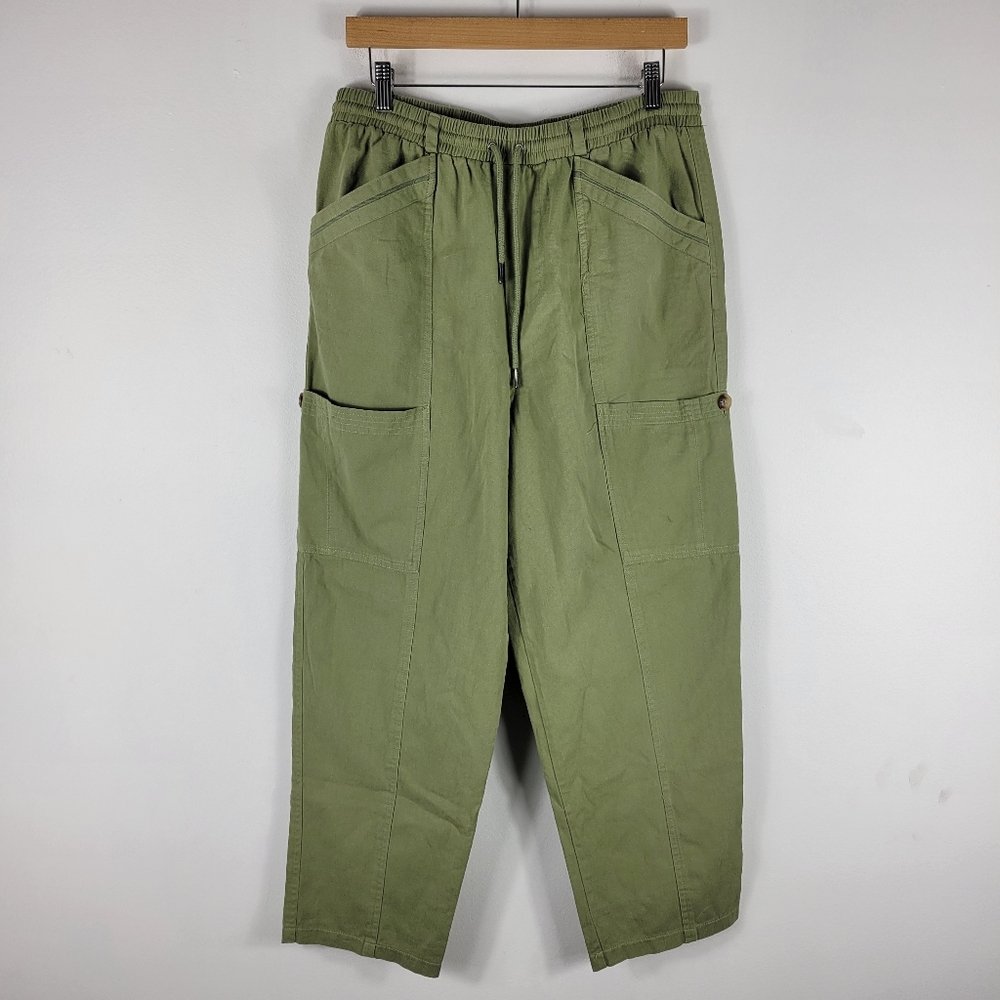 New 7 For All Mankind Pull On Tie Waist Straight Leg Tapered Ankle Cargo Pants